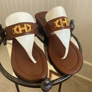 Women’s thong sandal, Cole Han, brown and white with gold emblem made in Italy